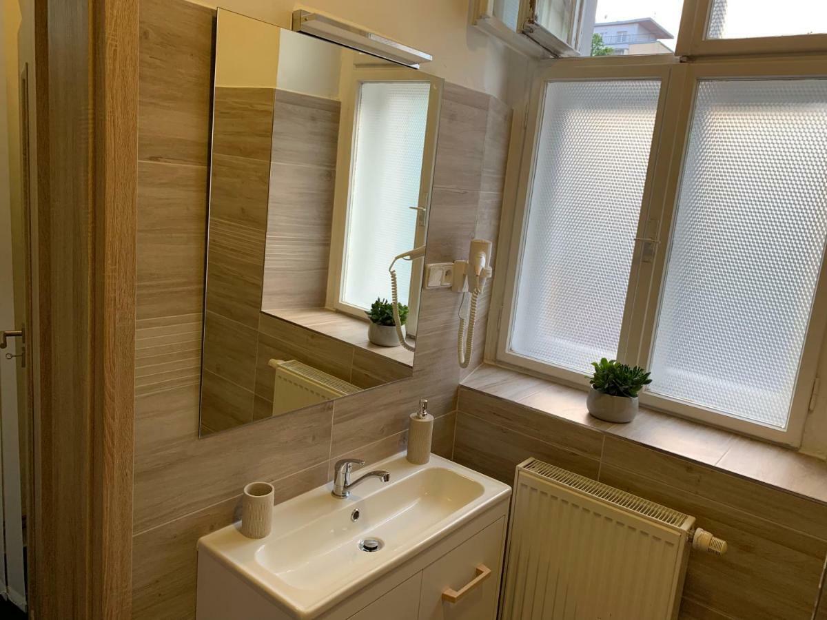 Apartman Alesta Bruntál מראה חיצוני תמונה