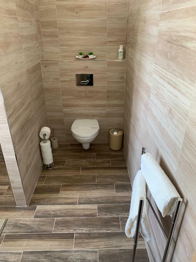 Apartman Alesta Bruntál מראה חיצוני תמונה